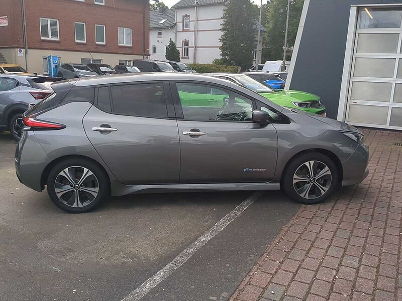 Nissan Leaf Tekna ACC AUT Navi LED Winterp. SpurH 360